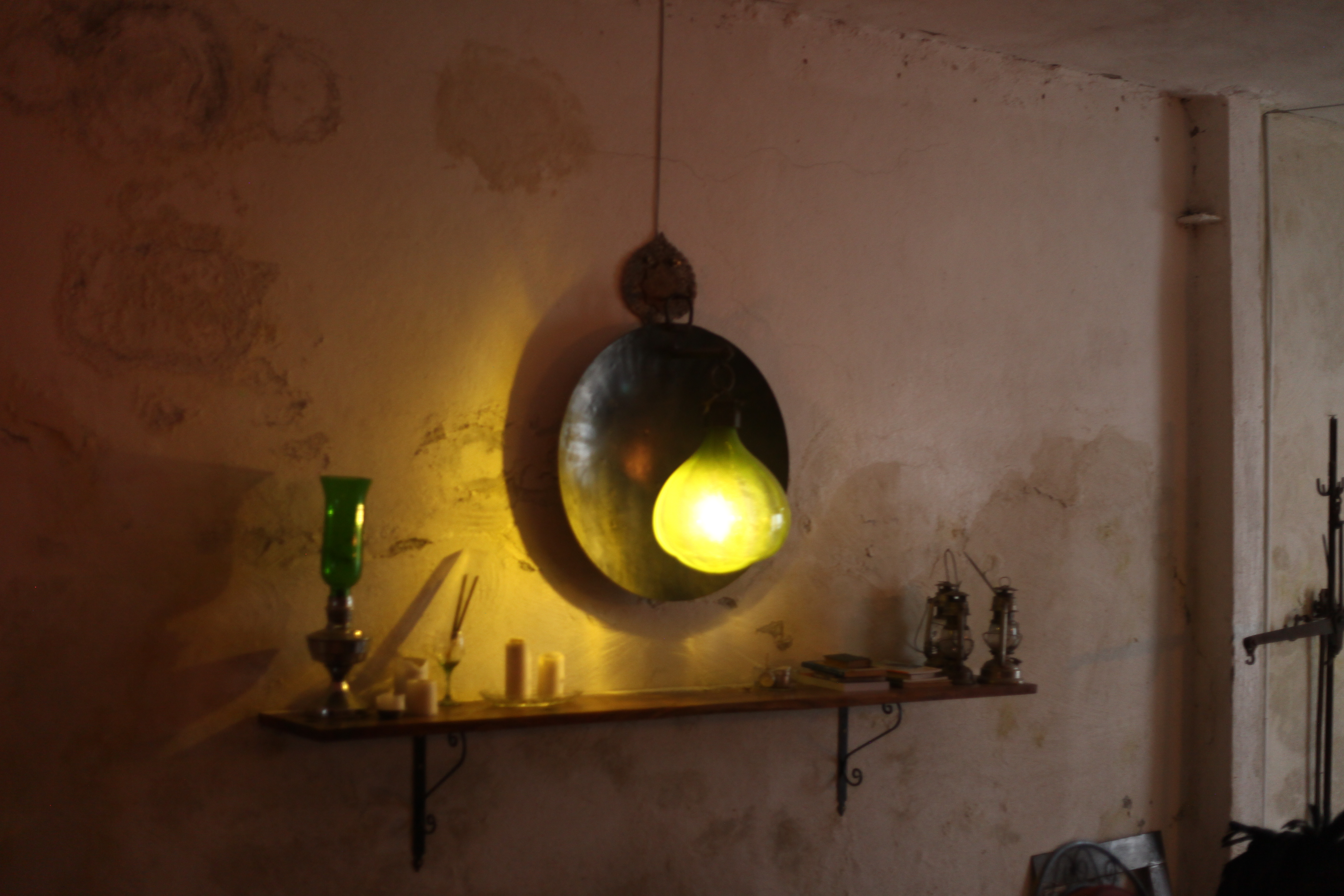 Lobat Mirgoli studio
