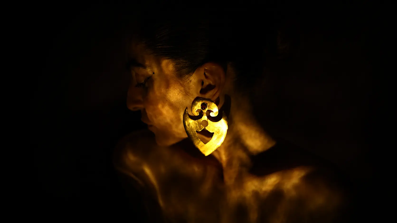 Hoor 08, handmade brass adornment