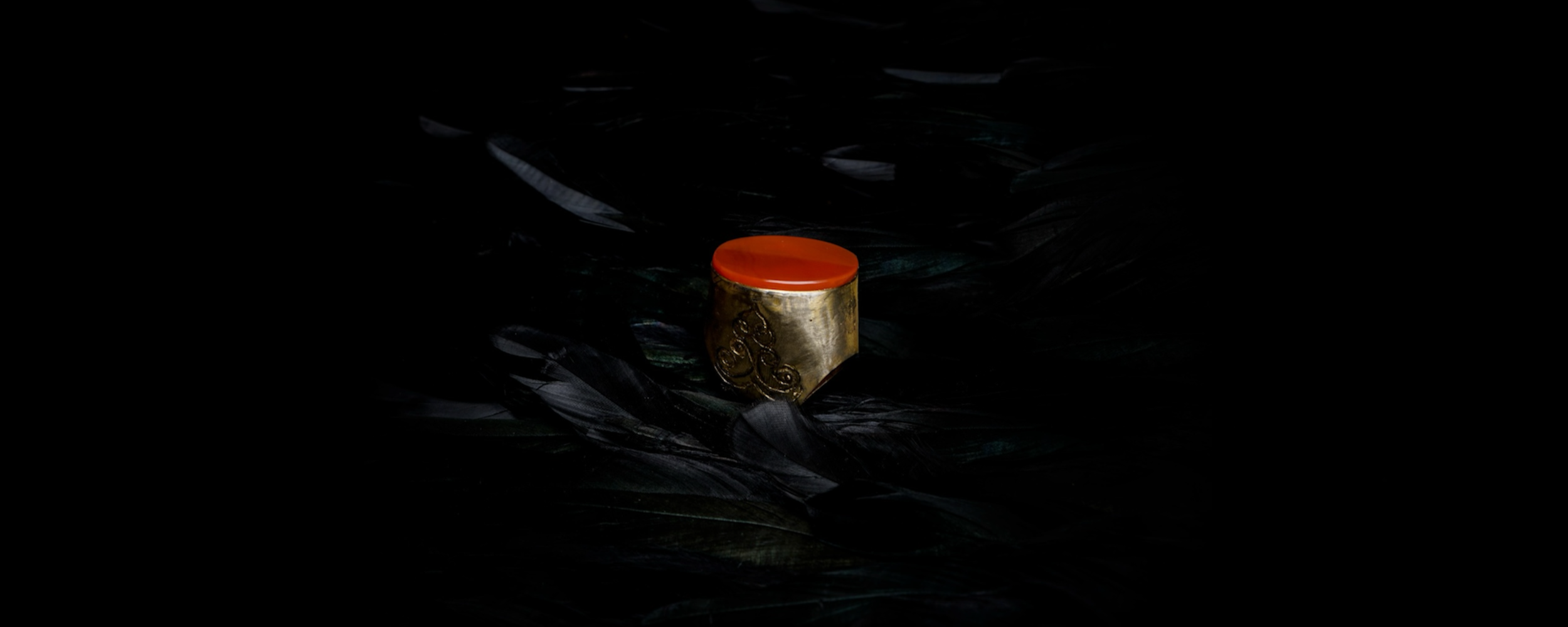 Hoor #03 — Gold Plated Brass, Agate