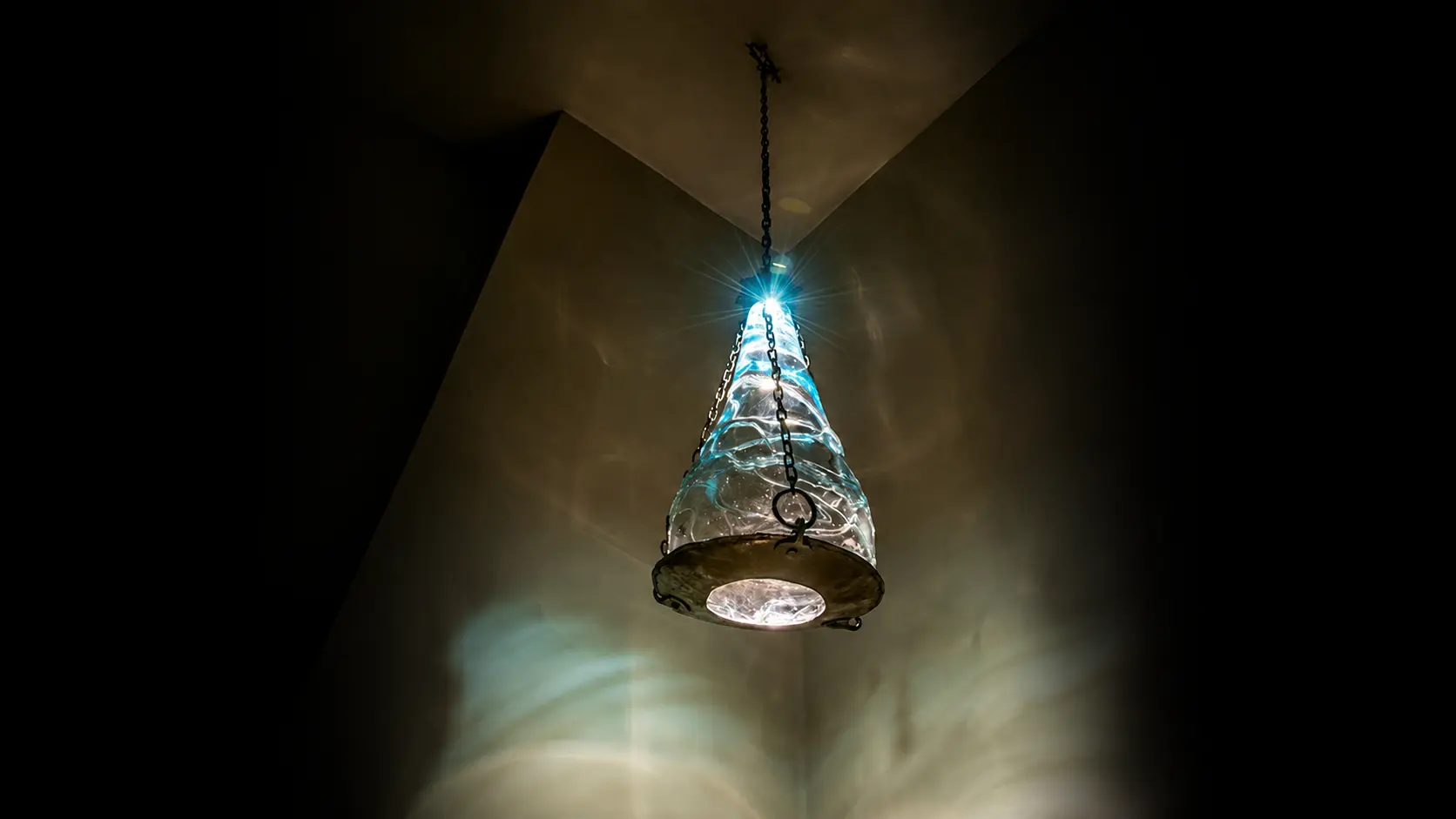 Shabnazz lighting object